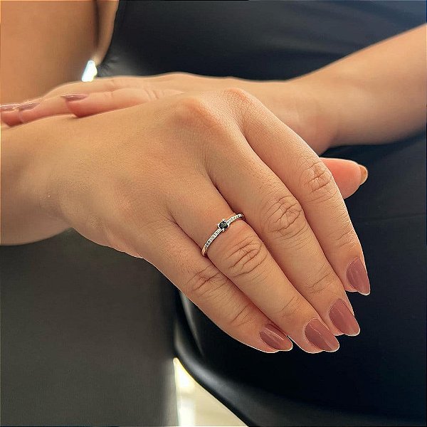 Anel Aparador e Solitário Preto Folheado a prata 925