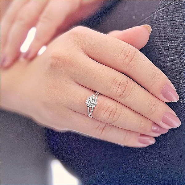 Anel Aro Liso e Duplo na Frente com Chuveiro Cristal Folheado a prata 925