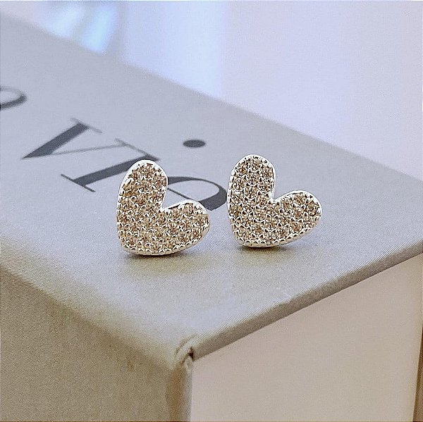 Brinco de Coraçao Pave Cravejado Folheado a Prata 925