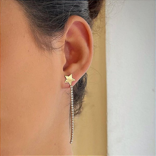 Brinco Estrela Lisa e Fio Zircônias Folheado a ouro 18K