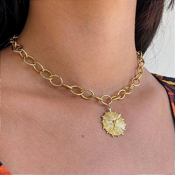 Choker Pingente Espírito Santo Folheado a Ouro 18K
