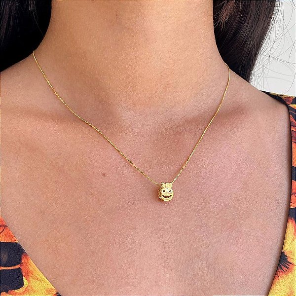 Colar Pingente Menina Redondo Folheado a ouro 18K