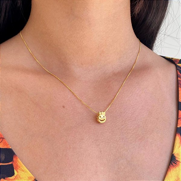 Colar Pingente Menina Redondo Folheado a ouro 18K