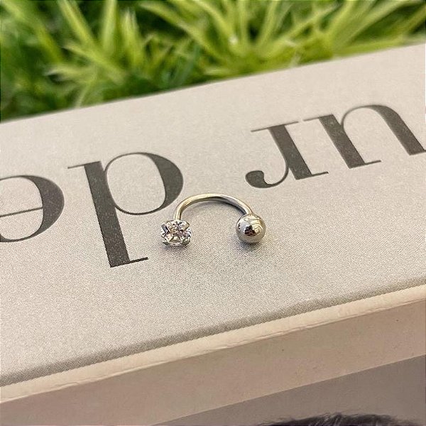 Piercing Ferradura Zircônia e Bolinha Steel