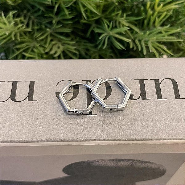Brinco de Argola Hexagonal Lisa M Steel