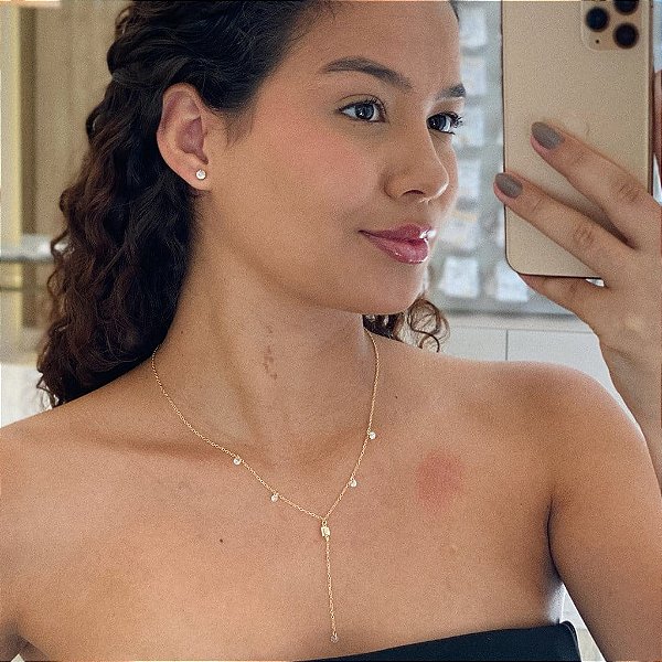 Colar Gravatinha Ponto de Luz e Quadrado Liso Folheado a ouro 18K