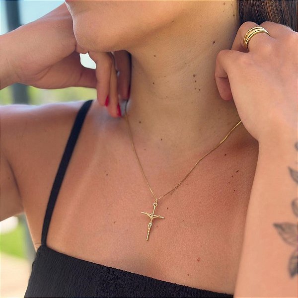 Pingente Cruz com Cristo Folheado a ouro 18K