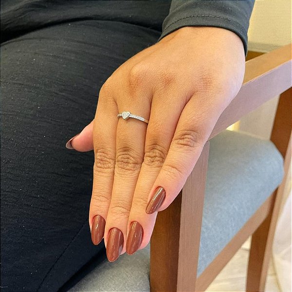 Anel Meia Aliança Cravejada Com Coração Pavê Steel