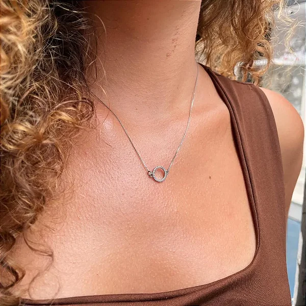 Colar Redondo Borda Cravejada com Zirconias Cristais Steel