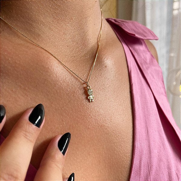 Pingente Menino Clássico Folheado a Ouro 18k