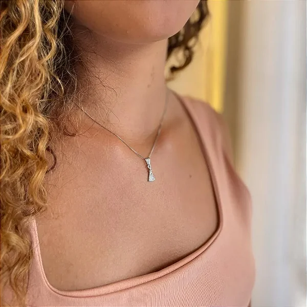 Colar Nossa Senhora Zircônias Cristal Steel