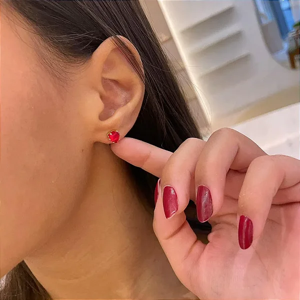 Brinco de Coraçao Zirconia Vermelha G