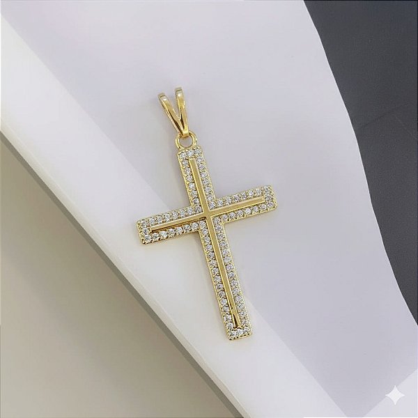 Pingente Cruz Cravejada Meio Liso