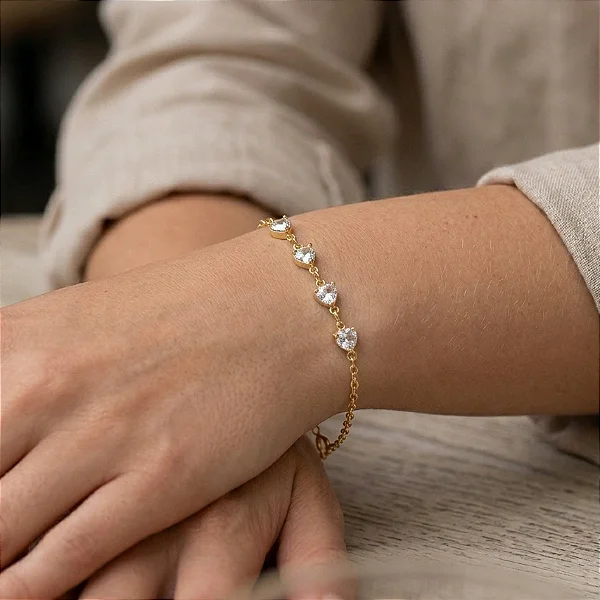 Pulseira Infantil 4 Coraçoez Zirconia