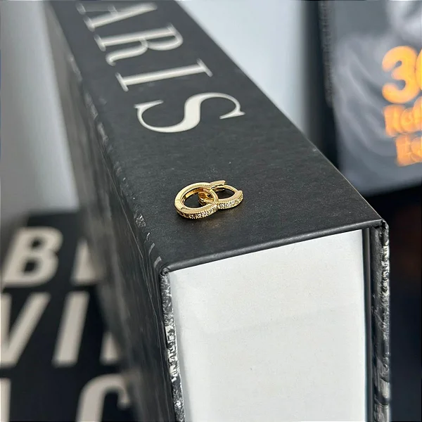 Brinco  Argola Cravejada Reta 1 Fio P