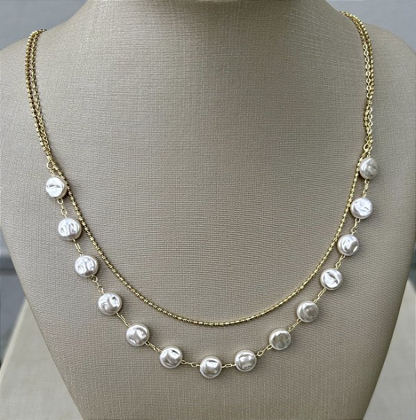 Choker com madrepérolas e banho de ouro 18k