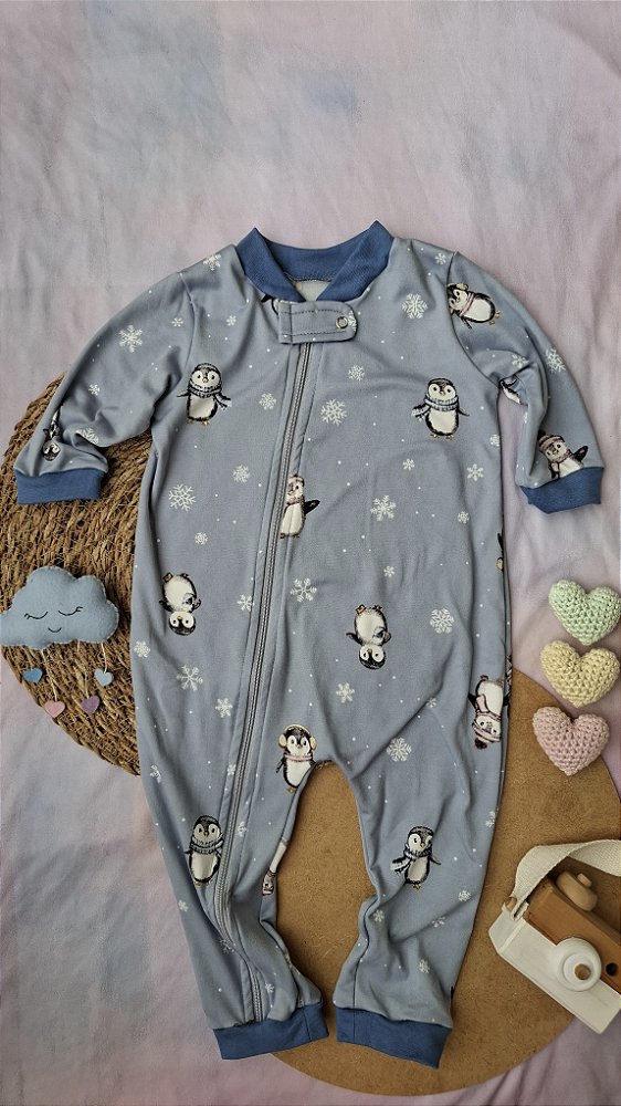 Macacão Suede Pinguins