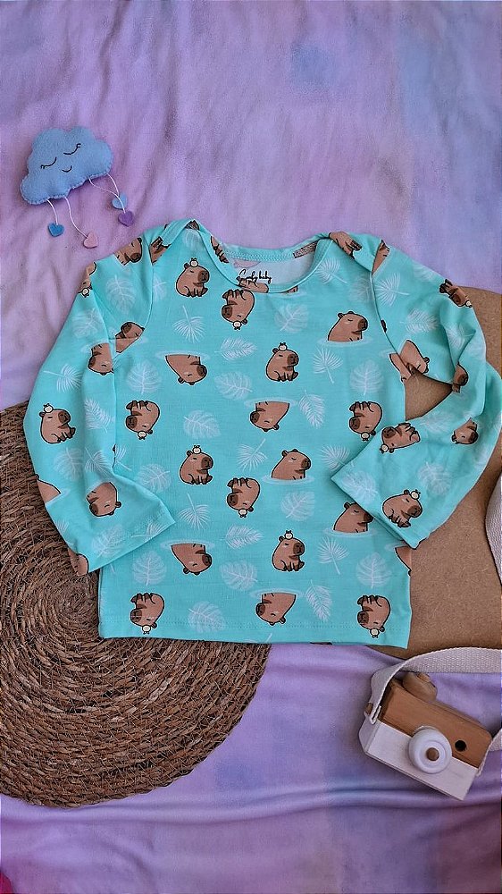 Camiseta Manga Longa Capivara Verde