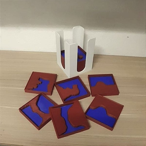 Material Montessori Terra e Água – Aprendizado sensorial e visual com formas em relevo