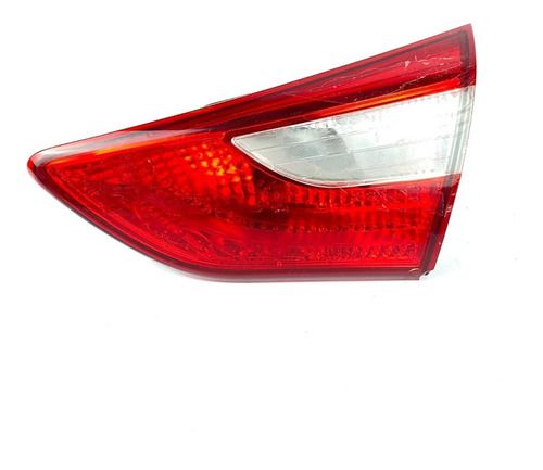 Lanterna Tampa Traseira Direita Hyundai I30 2015 1.8