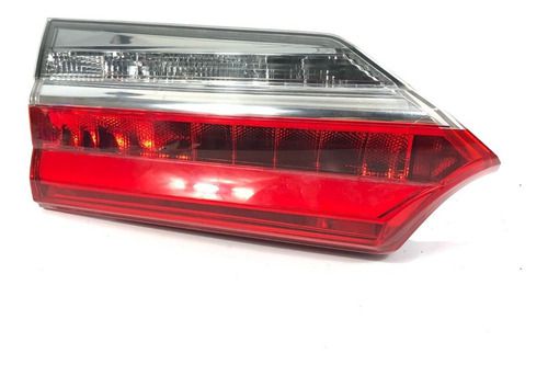Lanterna Tampa Traseira Esquerda Toyota Corolla 2019 Gli