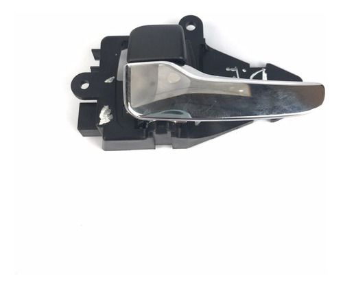 Maçaneta Interna Diant. Esq. Mitsubishi Lancer 2015 2.0