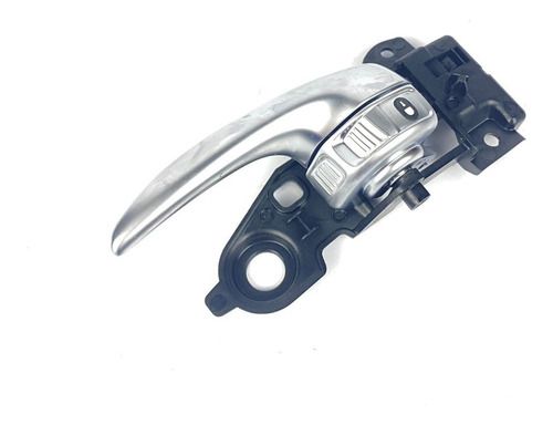 Maçaneta Interna Dianteira Esquerda Fiat Toro 1.8 2021