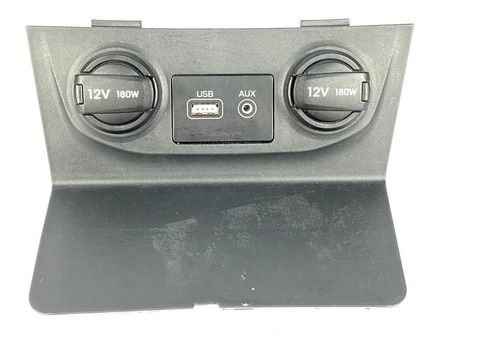 Acabamento Console Central Usb Hyundai Creta 2017 84621m4000