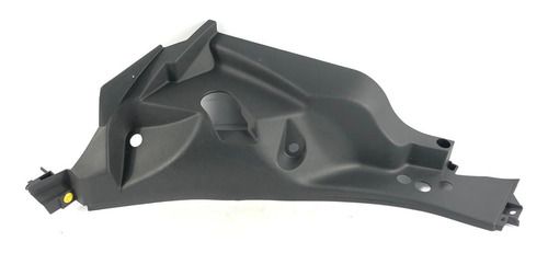 Acabamento Traseiro Esquerdo Fiat Punto 1.6 2013  735385311