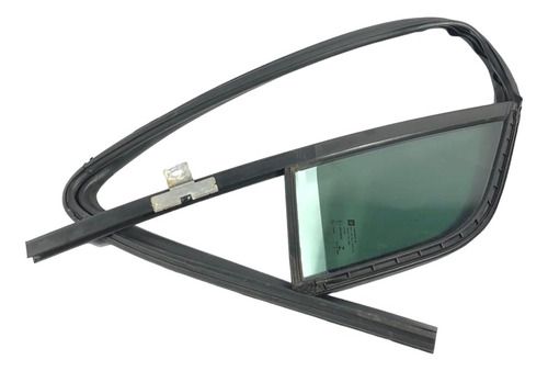 Canaleta Vidro Fixo Gm Tracker 1.4 2017 Lt Diant Direito