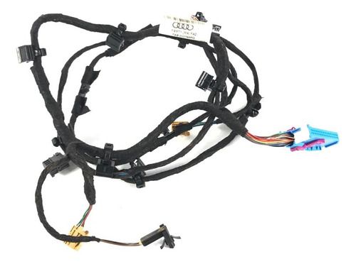 Chicote Led Porta Diant. Esq. Audi Q3 1.4 2018 8u0971035a