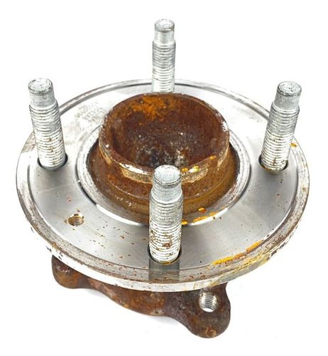 Cubo De Roda Traseiro Direito Gm Sonic 2013 Ltz