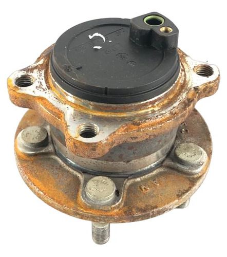 Cubo De Roda Traseiro Esquerdo Ford Focus 2012 2.0