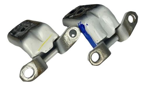 Dobradiça De Porta Dianteira Direita Nissan Sentra 2015