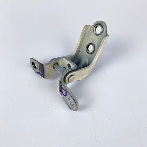 Dobradiça Porta Dianteira Esquerda Cima Hyundai Ix-35 2017