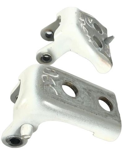 Dobradiça Porta Dianteira Esquerda Peugeot 3008 2014 1.6 Thp