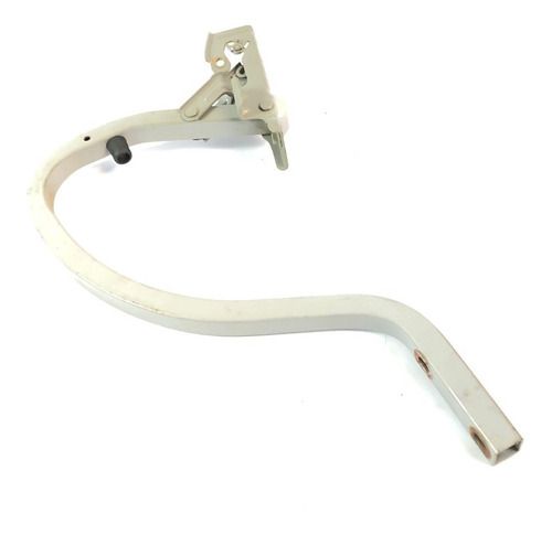 Dobradiça Porta Malas Esquerdo Gm Sonic 2013 Ltz