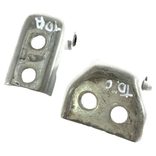 Dobradiça Porta Traseira Dir. C/b Citroen Ds4 1.6 2014 Thp