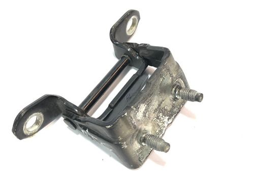 Dobradiça Porta Traseira Direita Cima Nissan March 2014