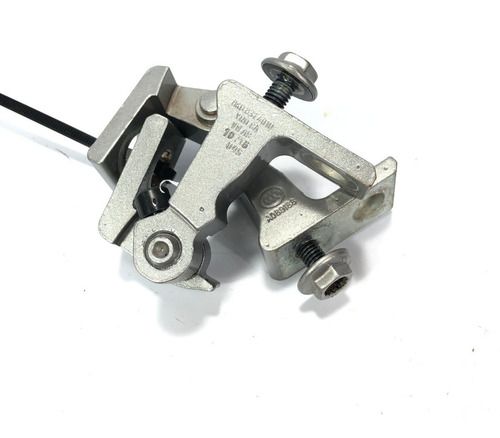 Dobradiça Porta Traseira Esquerda Volkswagem Golf 2014 Tsi