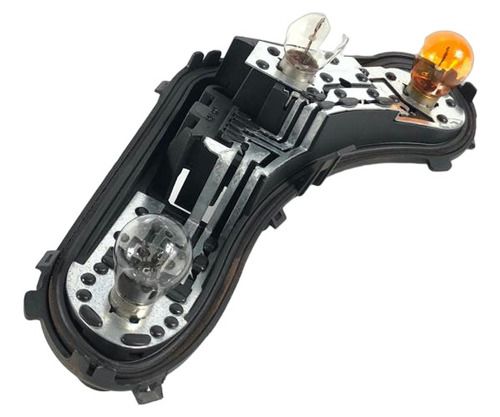 Soquete Lanterna Peugeot 3008 2014 Thp Tras. Esq. 26039006