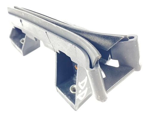 Guia Canaleta Vidro Diant. Direito Fiat Punto 2011 1.4 T-jet