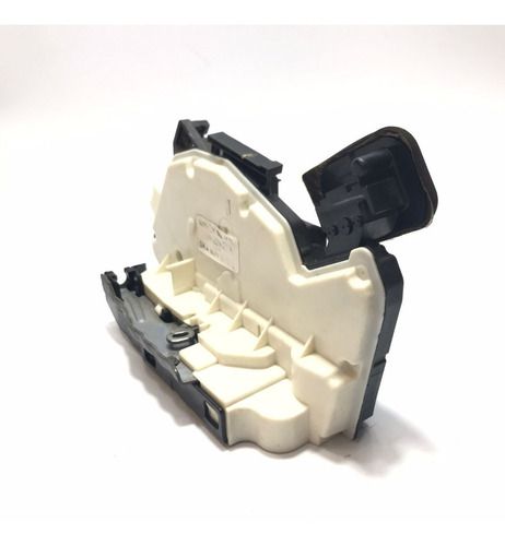 Fechadura Elétrica Traseira Esquerda Vw Jetta 2014 2.0 Tsi