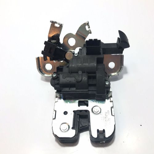 Fechadura Porta Malas Vw Jetta 2014 5c6827505d