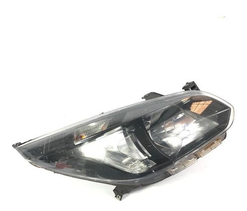 Farol Direito Gm Spin 2018 1.8 Detalhe