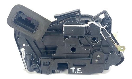 Fechadura Traseira Esq. Vw Jetta 2.0 2014 Tsi 5k4839015r