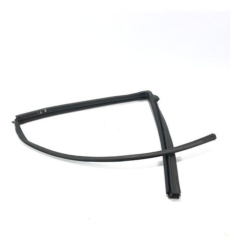 Borracha Guarnição Traseira Esquerda Nissan March 2014