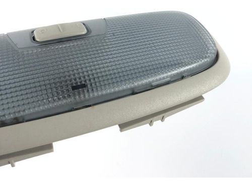 Luz Teto Cortesia Ford New Fiesta 2015