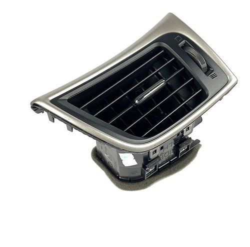 Difusor De Ar Lateral Esq Nissan Sentra 2015 2.0 687613sg0a