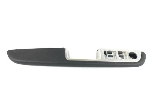 Moldura Comando Vidro Dianteiro Esquerdo Ford Focus 2012